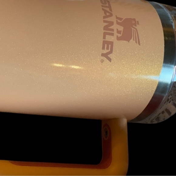 NIB Bellini Shimmer 40 oz  Flowmaster Tumbler Collectible - Picture 5 of 7